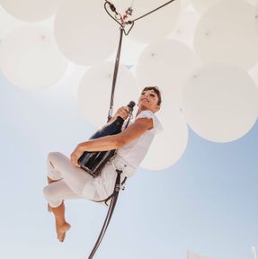 Ballons acrobatic show